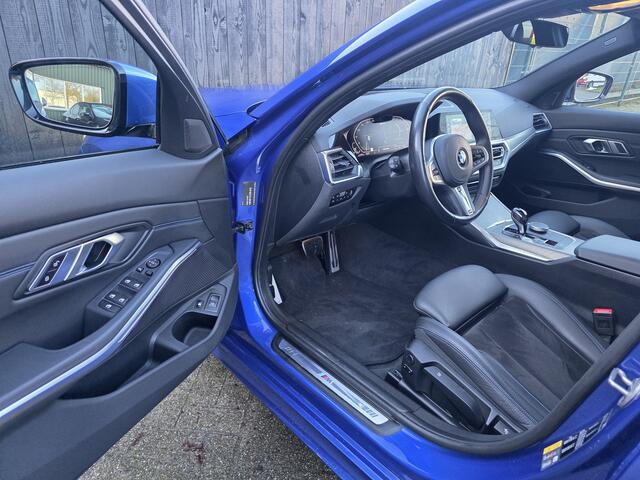 BMW 3-SERIE Touring 330e xDrive M-Sport