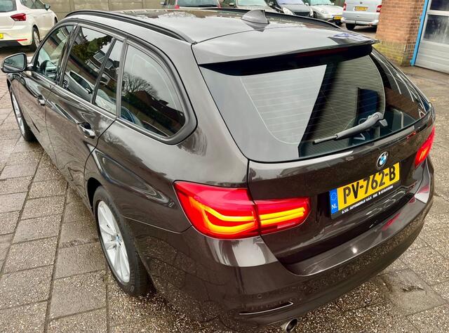 BMW 3-SERIE 318I EXECUTIVE AUTOMAAT NAP NEDERLANDSE AUTO