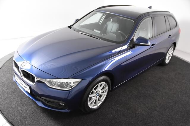 BMW 3-SERIE Touring 318i *1ste Eigenaar*Leer*Navigatie*Stoelverwarming*