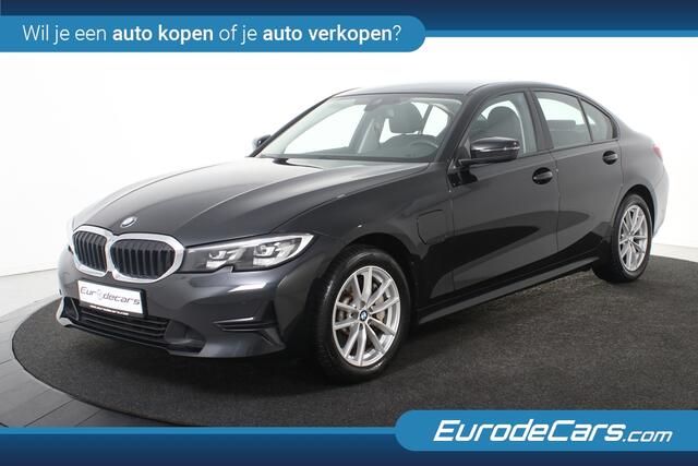 BMW 3-SERIE 330e Business Plus *1ste Eigenaar*Leer*Navigatie*Parkassist*Keyless*