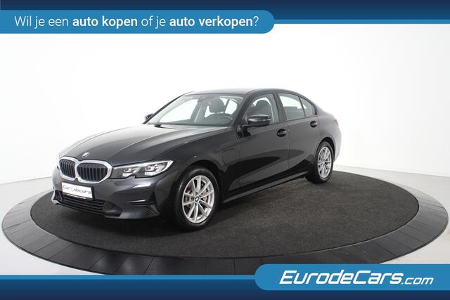 BMW 3-SERIE 330e Business Plus *1ste Eigenaar*Leer*Navigatie*Parkassist*Keyless*
