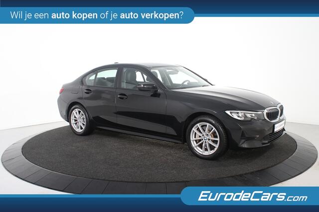 BMW 3-SERIE 330e Business Plus *1ste Eigenaar*Leer*Navigatie*Parkassist*Keyless*