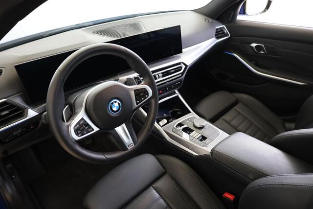 BMW 3-SERIE Touring 320e | M Sportpakket | Entertainment Pack | Travel Pack