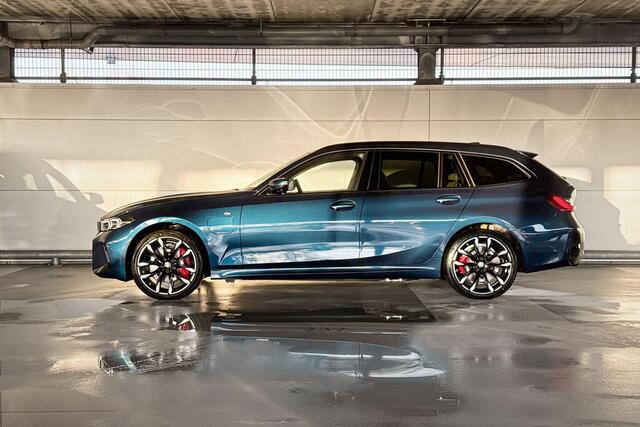 BMW 3-SERIE Touring 330e M Sport Edition | M Sportpakket Pro | Innovation Pack | Comfort Pack | Trekhaak