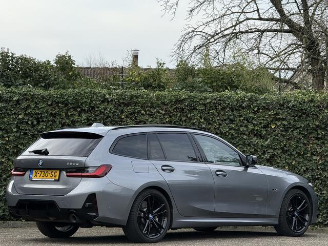 BMW 3-SERIE Touring 330e | M-Sport | Panorama | 19" | Trekhaak | Harman/kardon