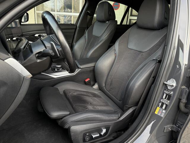 BMW 3-SERIE 320e M SPORT | 19 INCH VELGEN | PANORAMA | M SPORT REMMEN | TREKHAAK | ELEKTR. STOELEN MEMORY |
