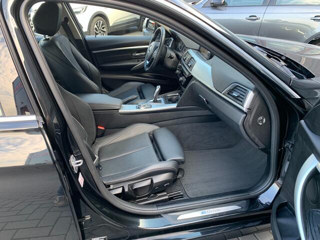 BMW 3-SERIE 330e Hybride Aut.High-Executive Navigatie Leder