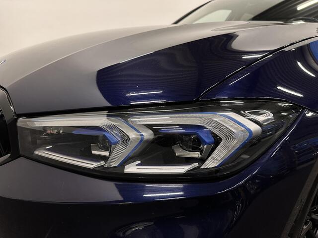 BMW 3-SERIE Touring 320e LCI New Model 2023 Innovation Pack 18" Wheels Park Pack Sportline Curved Screen HUD Display Privacy Glass