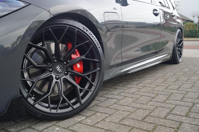 BMW 3-SERIE 330e M Sport (292pk) M340i Look/HUD/Panodak/Wheelforce/VOL!