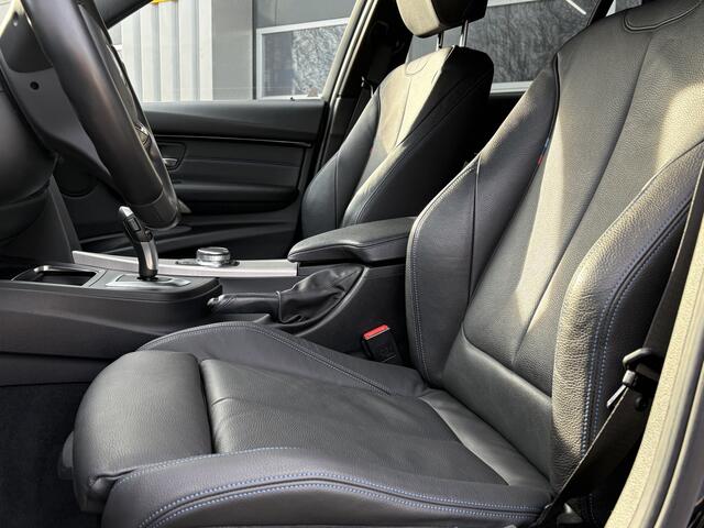 BMW 3-SERIE Touring 318i M Sport Corporate Lease Automaat | Navi | Leder | Carplay/Android | All Season | Interesse? Bel of App naar: 06 30 51 05 90
