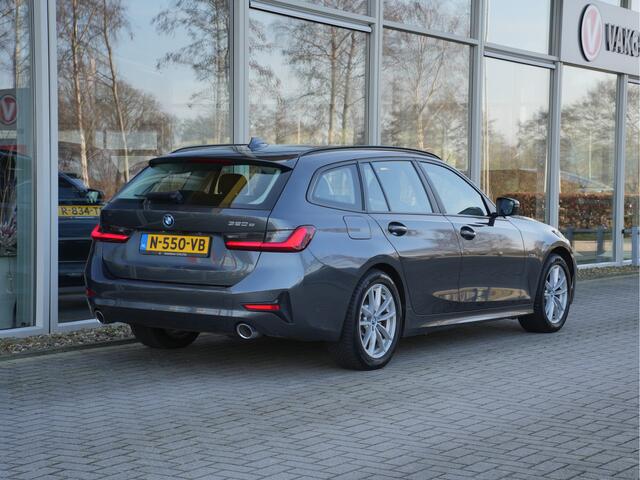 BMW 3-SERIE Touring 320e Business Edition Plus | Laserlicht | Keyless | Stoelverwarming | Android/Apple Carplay