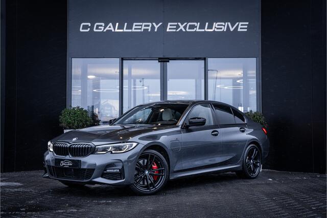 BMW 3-SERIE 330e High Executive - M Sport | Panorama | H&K | Memory | ACC