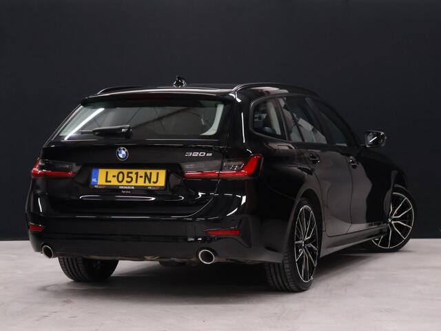 BMW 3-SERIE Touring 320e Sport Line [ADAPTIVE CRUISE, APPLE CARPLAY, BMW LASERLICHT, TREKHAAK INKLAPBAAR, ANDROID, STOELVERWARMING, VOL LEDER, PDC V+A, ELEK. ACHTERKLEP, CLIMATE, NIEUWSTAAT]