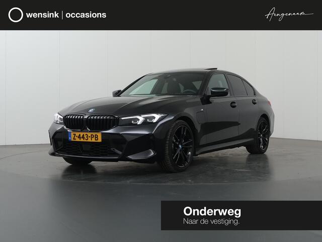 BMW 3-SERIE 320e | M-Pakket | Panoramadak | Keyless go | Digitaal Dashboard | Apple Carplay/Android Auto | DAB | Cruise control adaptief |