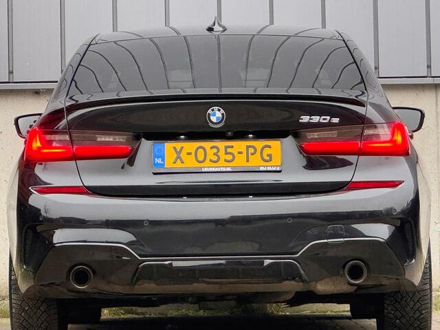 BMW 3-SERIE 330e 292PK M-Sport Shadow Harman-Kardon Camera
