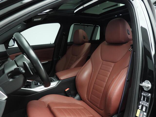 BMW 3-SERIE Touring 330e xDrive | M-Sportpakket | LED | Leder | HUD | Schuifdak | Elektr. zetels | Sportstoelen | DAB | Harman-kardon sound | Alu 19 inch