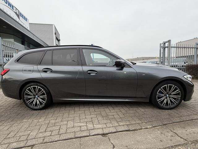 BMW 3-SERIE Touring 330e High Executive M sport Laser LED | HUD | Stuurverw. | Stoelverw. | Camera