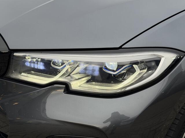 BMW 3-SERIE Touring 330e High Executive M sport Laser LED | HUD | Stuurverw. | Stoelverw. | Camera