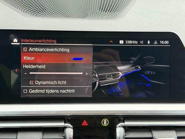BMW 3-SERIE Touring 330e High Executive M sport Laser LED | HUD | Stuurverw. | Stoelverw. | Camera