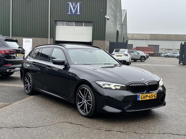 BMW 3-SERIE Touring 320e M-SPORT | FACELIFT| PANO|1.STE EIGENAAR, DEALER OH. | LEER | ELEK. TREKHAAK| FABRIEKSGARANTIE T/M 08 2027| LEER| STOELVERWARMING| 19 INCH! SUPER COMPLEET!