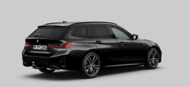 BMW 3-SERIE Touring M340i xDrive Trekhaak - Panoramadak - Harman kardon - Driving Assistant Professional - Getinte/geluiddempende Ruiten - Comfort Access - Parking Assistant Plus - Sportstoelen - Elektrisch verstelbare voorstoelen -