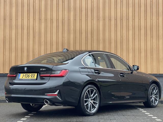 BMW 3-SERIE 318i High Executive Edition | Apple Carplay | Sfeerverlichting | Keyless Go | Stop&Go | Airconditioning | Parkeersensoren |