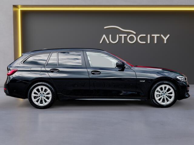 BMW 3-SERIE touring 330e Advantage Pano l Leder l Driver Assistance Pack l Stuur sto