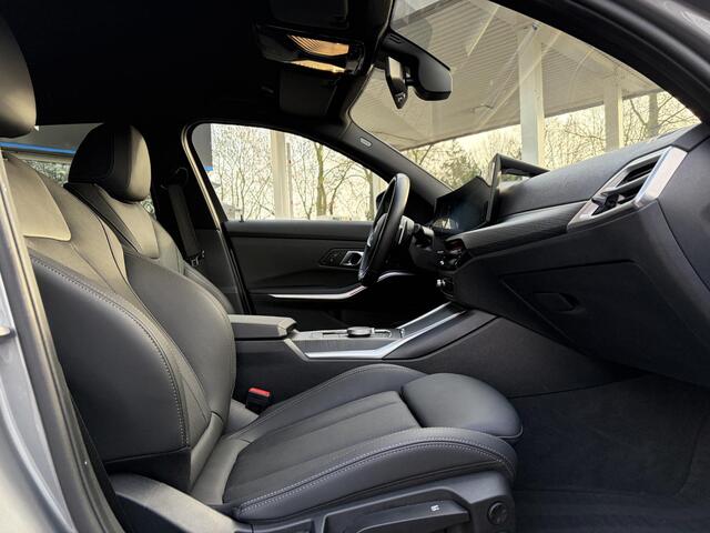 BMW 3-SERIE Touring 330e M-Sport Leder Navi Camera HiFi ACC Head Up St