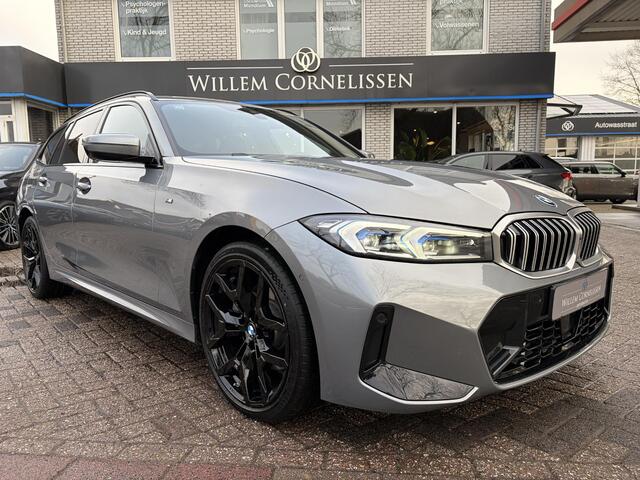 BMW 3-SERIE Touring 330e M-Sport Leder Navi Camera HiFi ACC Head Up St