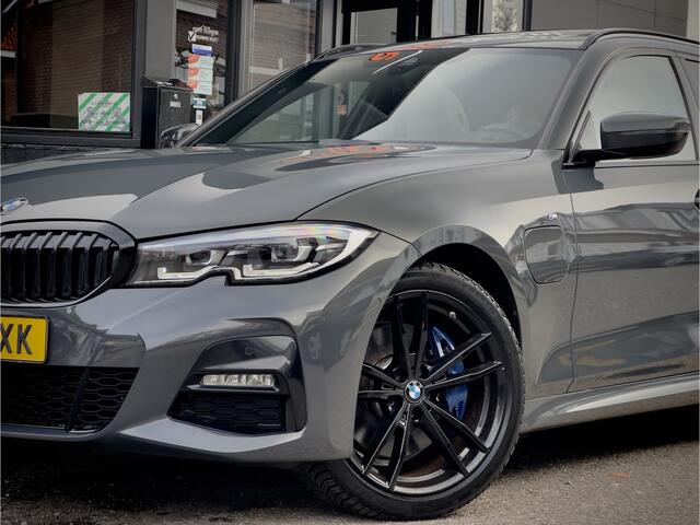 BMW 3-SERIE Touring 330e eDrive AUT8 M-SPORT PANODAK LEDER NAVI CAMERA DIGI-DASH APPLE-CARPLAY LEDLMV PDC
