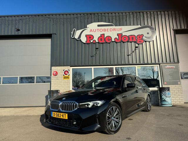 BMW 3-SERIE 318I M-sport Touring G21 Facelift, Widescreen, Carplay, Leder, Trekhaak, Orig NL!