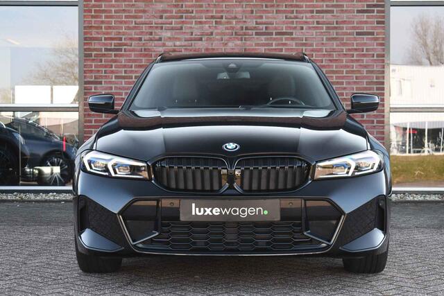 BMW 3-SERIE Touring 330e M-Sport Pro Pano M-zetels ACC HUD HiFi 19inch