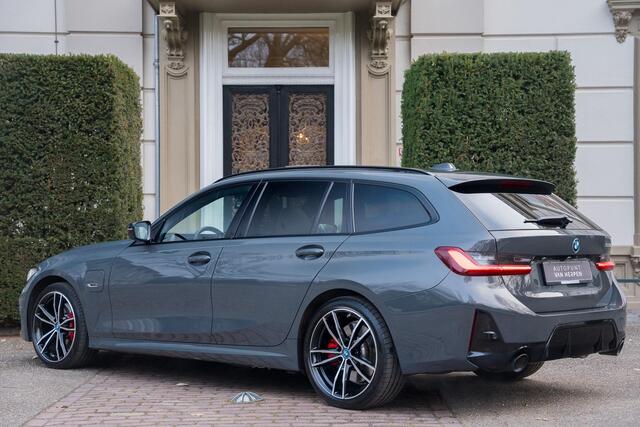 BMW 3-SERIE Touring 330e High Executive TREKHAAK | PANO | 360 CAM | CARBON | DRAVITGRAU | FULL OPTION