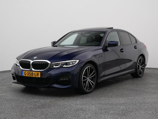 BMW 3-SERIE 330e eDrive Edition M-Sport | LEDER | KEYLESS | STOEL - STUURVERW. | CAMERA