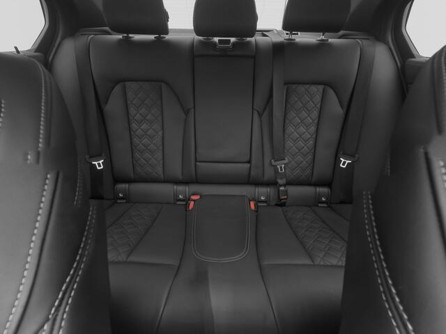 BMW 3-SERIE 330e eDrive Edition M-Sport | LEDER | KEYLESS | STOEL - STUURVERW. | CAMERA