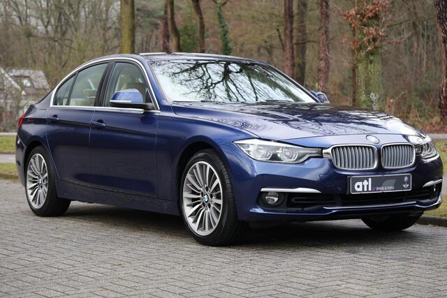 BMW 3-SERIE 318i Luxury Edition AUT | Leder | Navi Pro | LED | Camera | Stoelverwarm. | Hifi | Clima | Alarm kl.3 | PDC v+a | Etc.