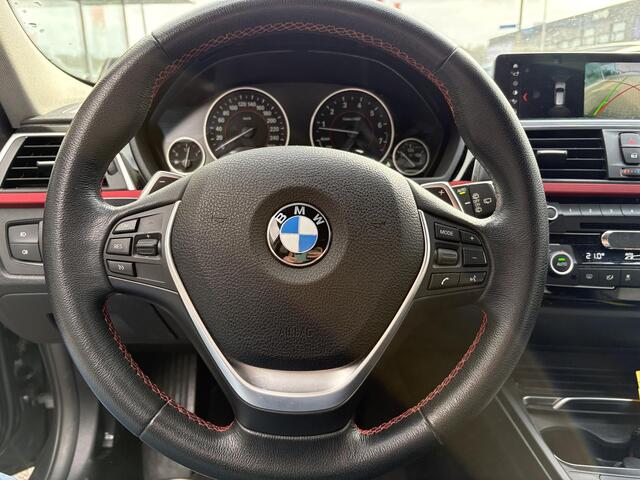 BMW 3-SERIE Touring 340i xDrive M Sport High Executive 326pk | Elek. Trekhaak | Harman Kardon | Leder | Navi | Elek. kofferklep |