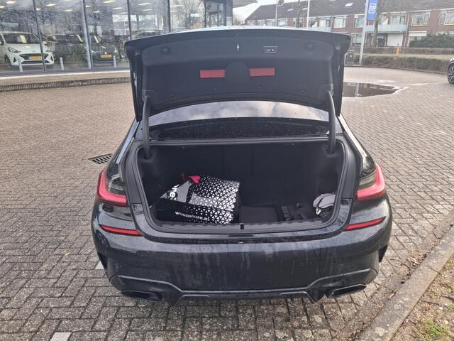 BMW 3-SERIE M340i xD High Exec.