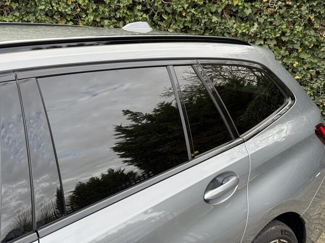 BMW 3-SERIE Touring 330e | M-Sport Pro | 19'' | Camera | HiFi