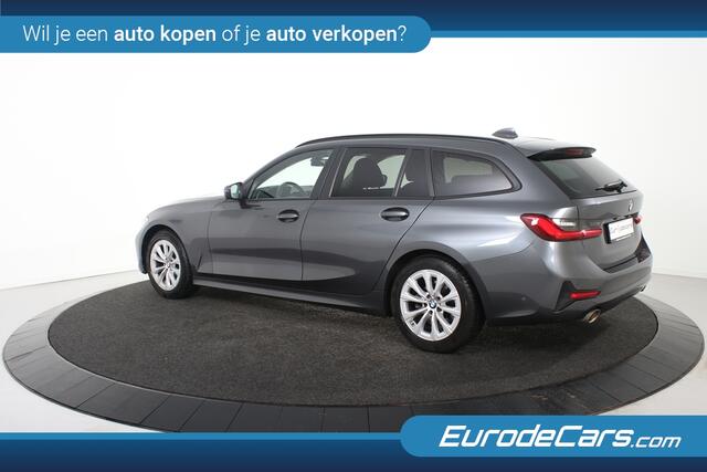 BMW 3-SERIE Touring *1ste Eigenaar*Navigatie*Leer*Stoelverwarming*Carplay* 318i
