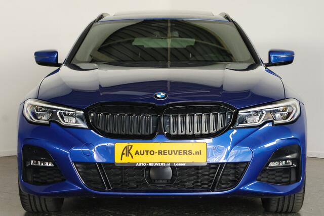 BMW 3-SERIE Touring xDrive M-Sport / Opendak / CoPilot / HUD / Laser-LED / Trekhaak