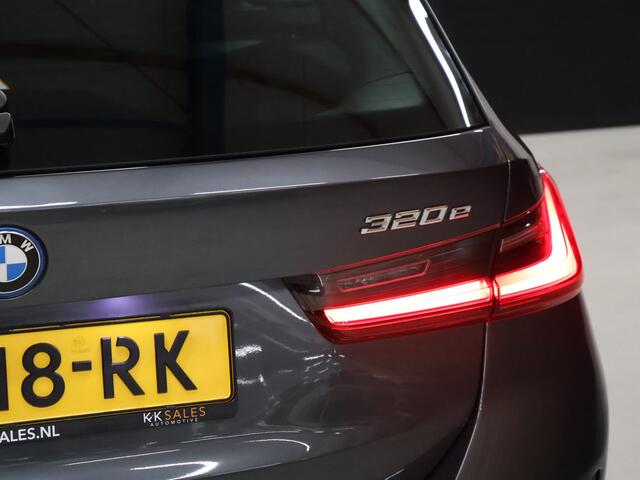 BMW 3-SERIE Touring 320e Business Edition Plus M Sport [SCHUIFKANTELDAK, APPLE CARPLAY, ANDROID AUTO, CRUISE CONTROL, PDC V+A, BMW LED, STOELVERWARMING, NIEUWSTAAT]