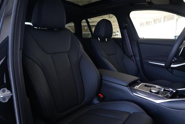BMW 3-SERIE Touring 330e M Sport Pro| Panoramadak | Harman Kardon | Trekhaak | Head-Up Display