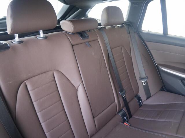 BMW 3-SERIE Touring 320i | M Sportpakket | Elektrisch verwarmde voorstoelen | Sportstoelen | Ekris Selection