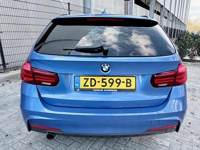 BMW 3-SERIE Touring M-Sport Leder Navi Trekha 318i MSp.CL.