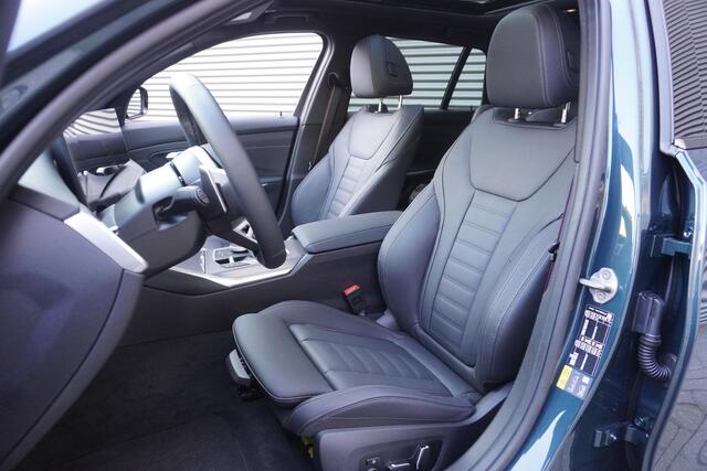 BMW 3-SERIE 330e Touring | M Sportpakket Pro | Innovation Pack | Comfort Pack | M Sport Edition | Individual Lak