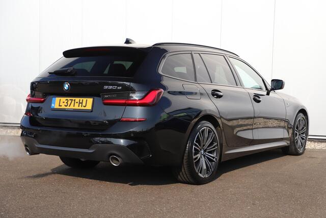 BMW 3-SERIE Touring 330e Business Edition Plus M Sport Automaat Leder Trekhaak Sportstoelen 18 inch LMV Navigatie Draadloos Carplay