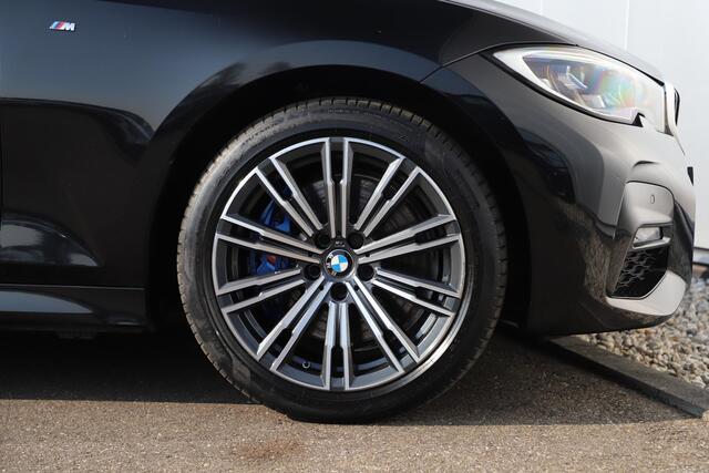 BMW 3-SERIE Touring 330e Business Edition Plus M Sport Automaat Leder Trekhaak Sportstoelen 18 inch LMV Navigatie Draadloos Carplay