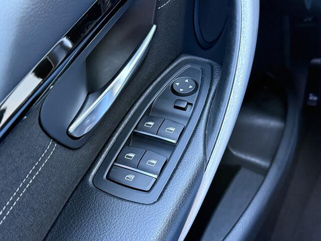 BMW 3-SERIE Touring 318i Executive AUTOMAAT | NIEUW BINNEN!