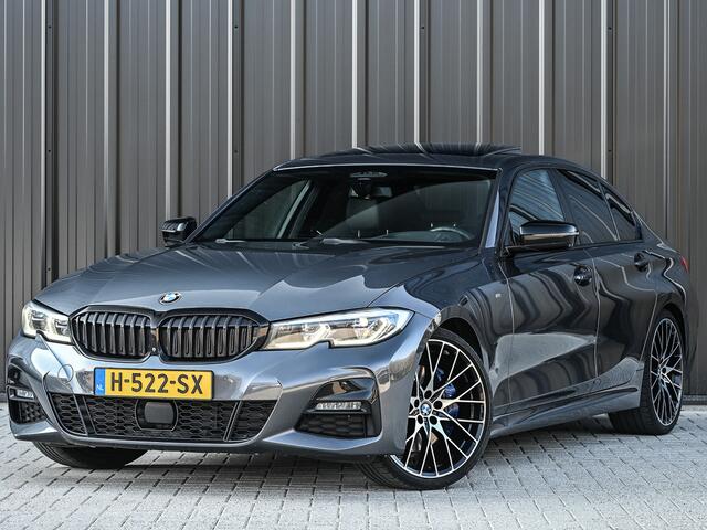 BMW 3-SERIE 330i High Executive 259pk M-Sport | M Sportbrake | M Suspension | Comfort Access | Schuif -/- Dak | Memory Seats | Ambiance Light | Laser Light | 360 Camera | Head-Up | Harman/Kardon |